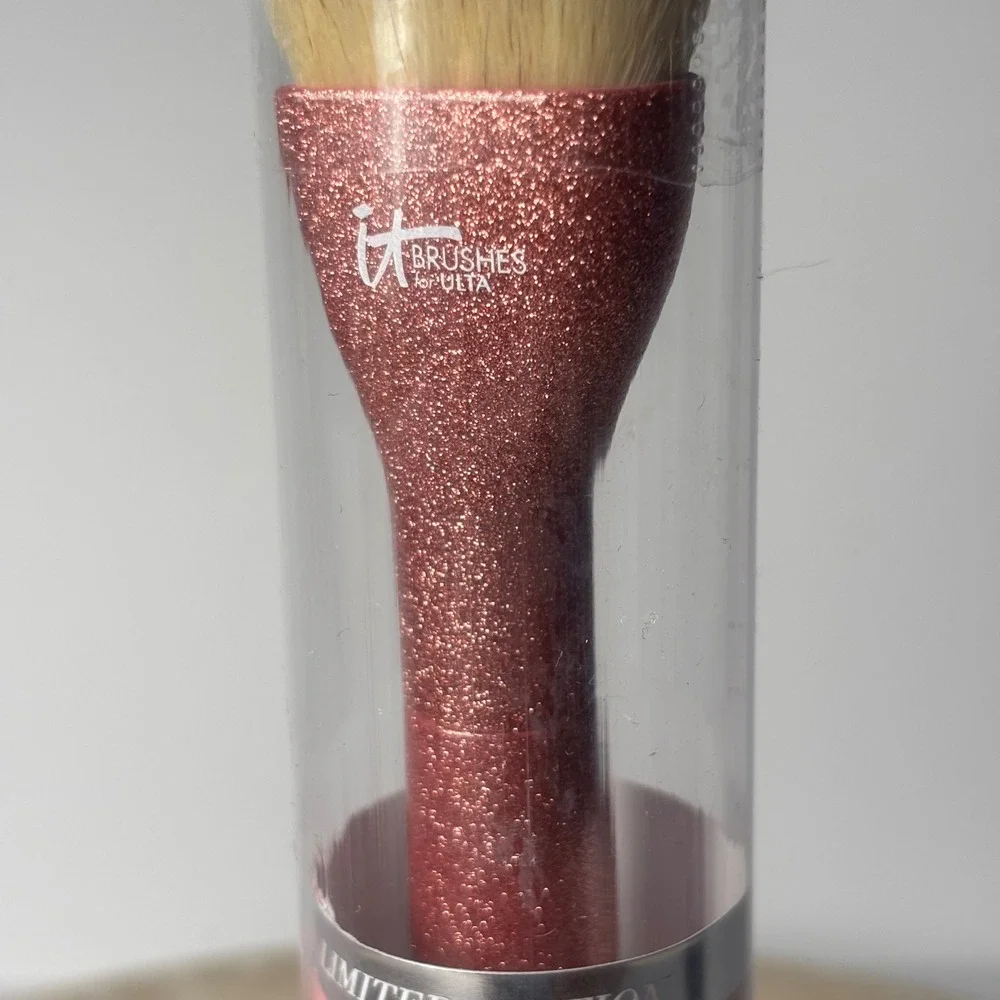 it cosmetics brand new